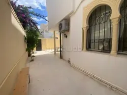 Villa S3 Avec Jardin et Parking à Chatt Mariem