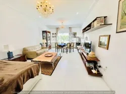S3 Avec Jardin à Vendre à Gammarth