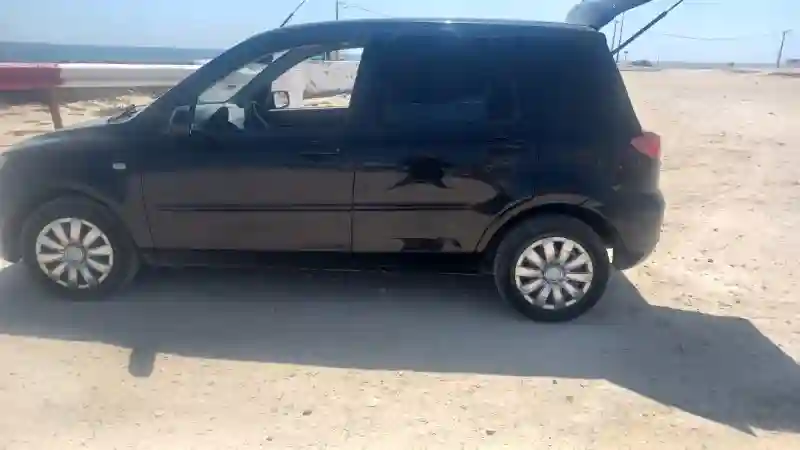 Mazda Mazda2 Diesel 2002 - Vue 5