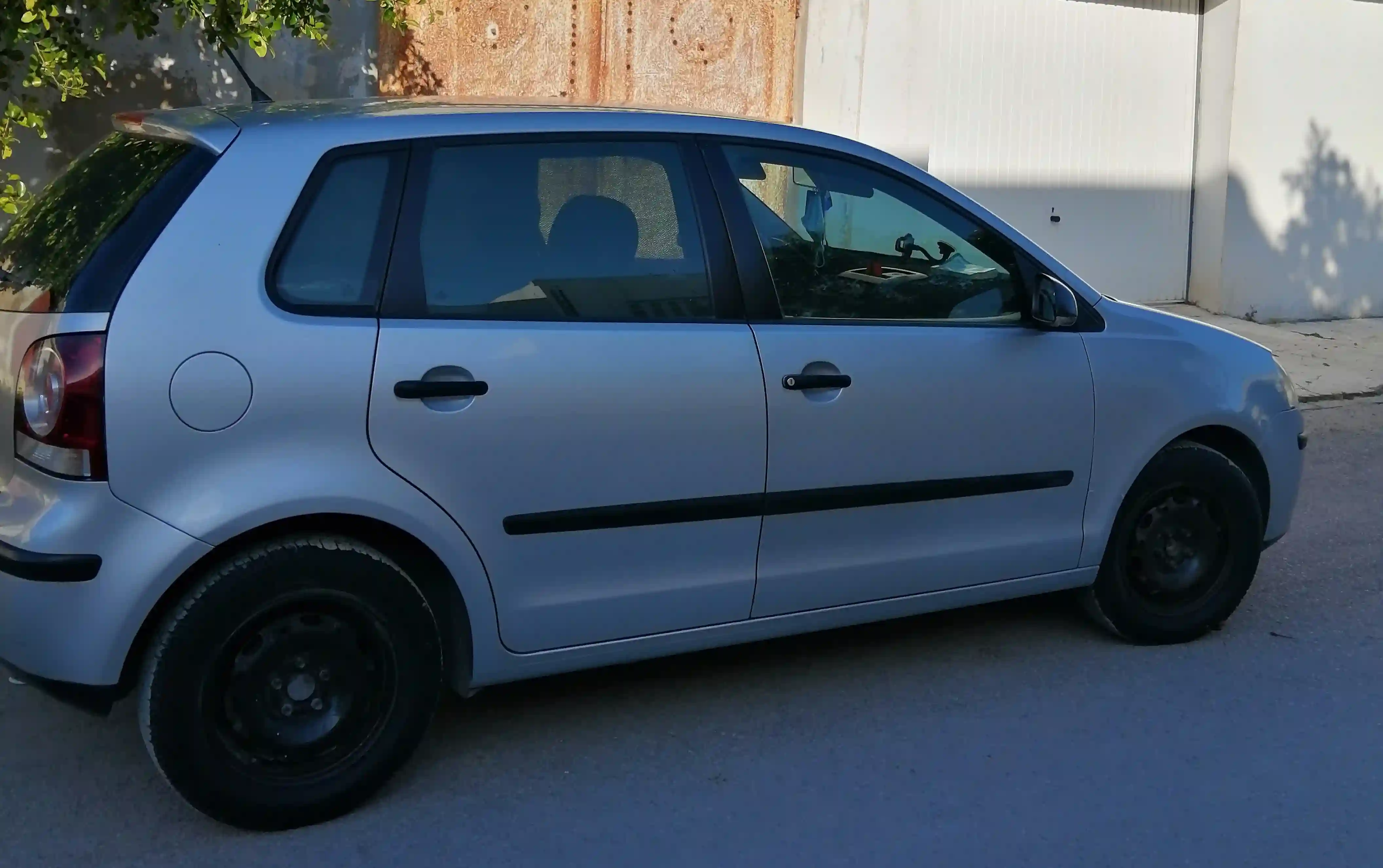 Polo Neuve à Ain Zaghouan - Vue 1