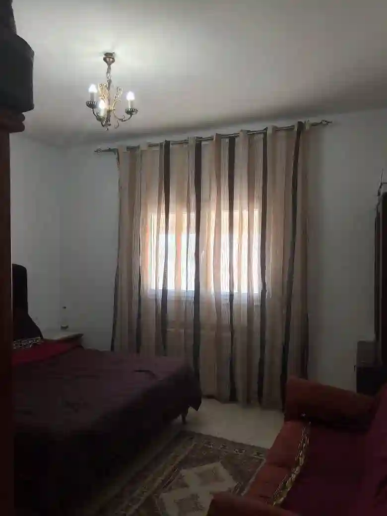 Un Spacieux Appartement au Mourouj 1 à El Mourouj - Vue 1