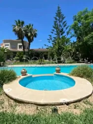 Charmante Villa de Style Provençal à Louer à La Soukra