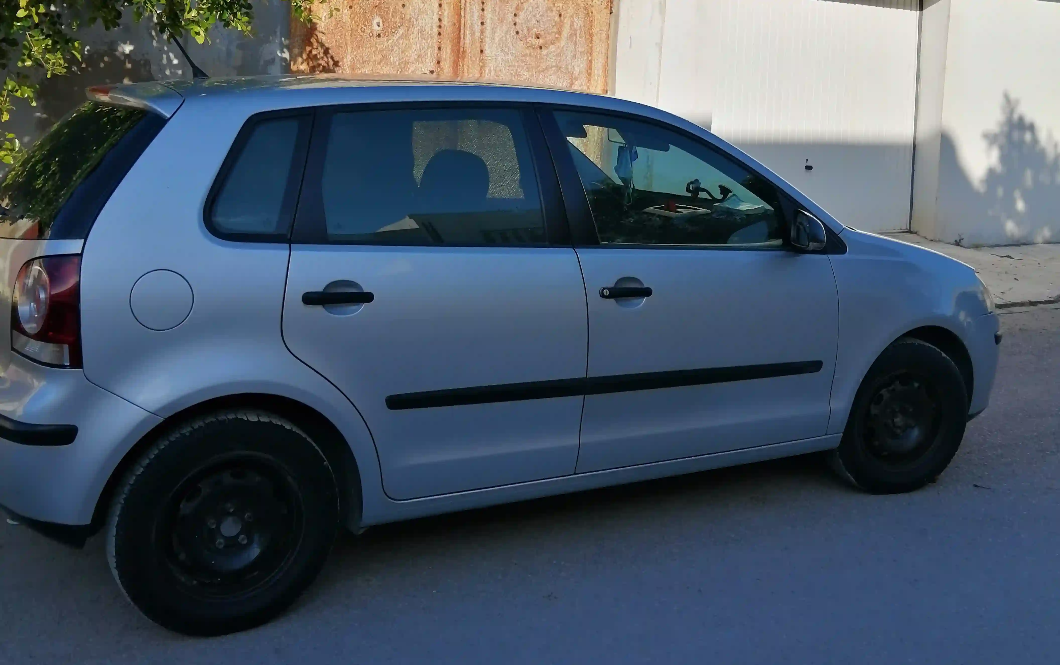 Superbe Polo6 4cv à Ain Zaghouan