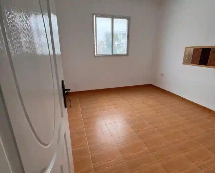 Charmante Maison au 1 Étage - Vue 4