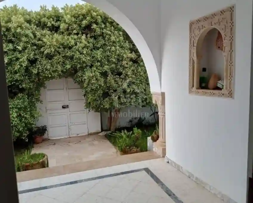 Location Estivale une Villa Meublée s+3 Avec Piscine 51355351 - Vue 3