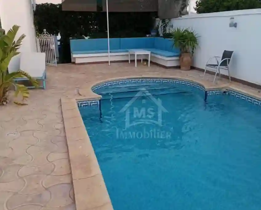 Location Estivale une Villa Meublée s+3 Avec Piscine 51355351 - Vue 7