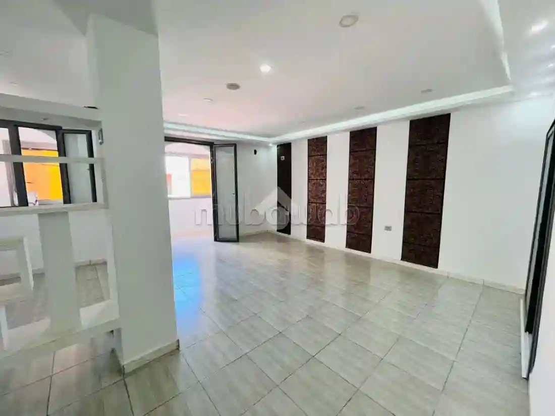 Triplex en Vente - Vue 3