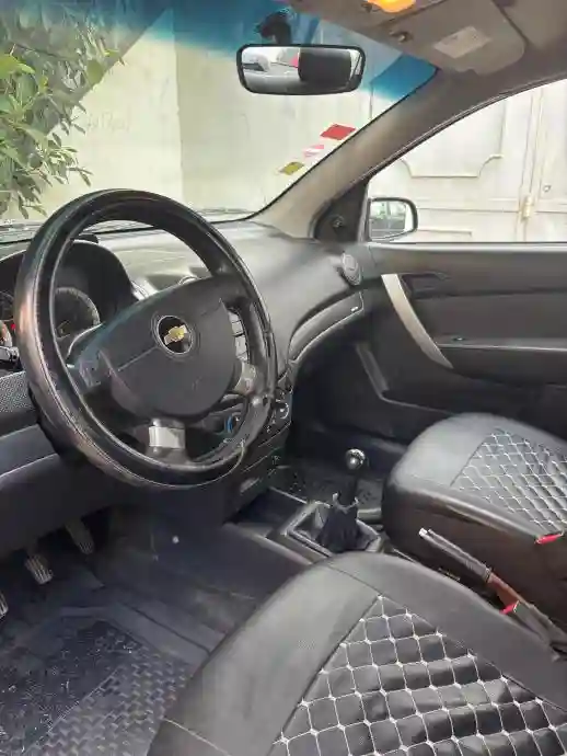 Vendre Chevrolet Aveo - Vue 2