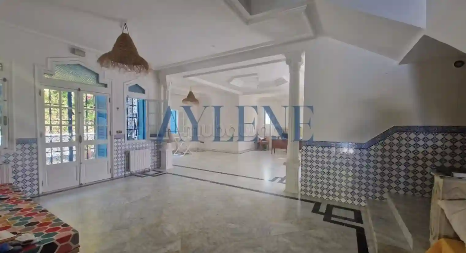 À Louer Villa S6 Avec Jardin à La Marsa - Vue 2