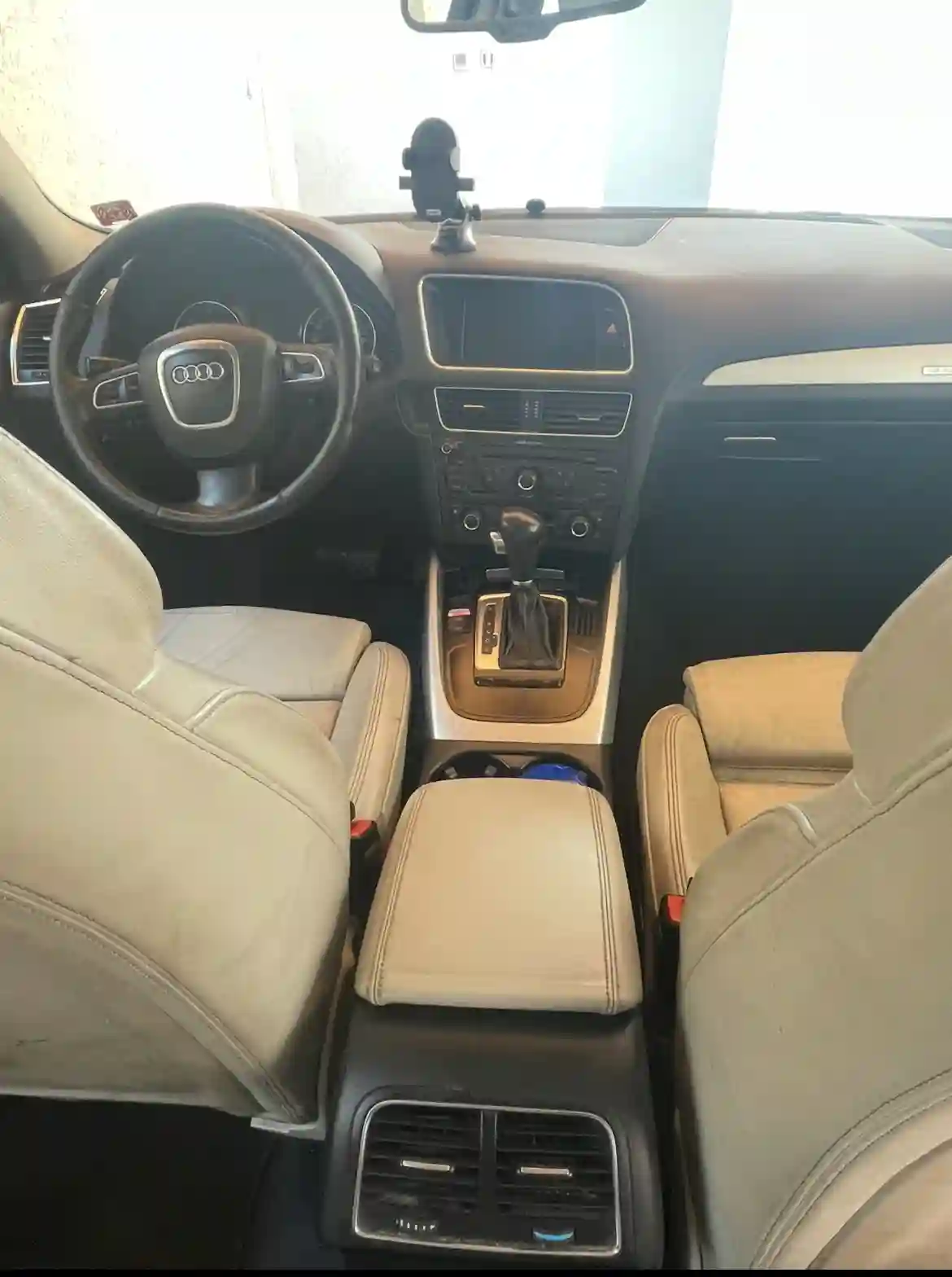 Audi q5 2l Diesel Modèle 2010 Excellent État à Sousse Riadh - Vue 3