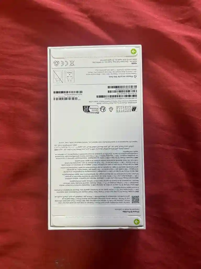 Iphone 16 pro Max - Vue 3