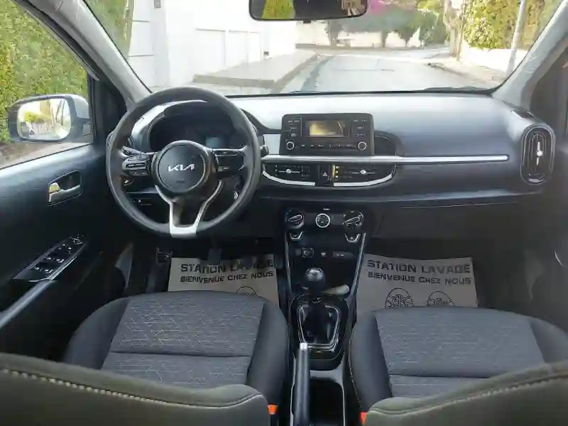 Kia Picanto Essence 2023 - Vue 1
