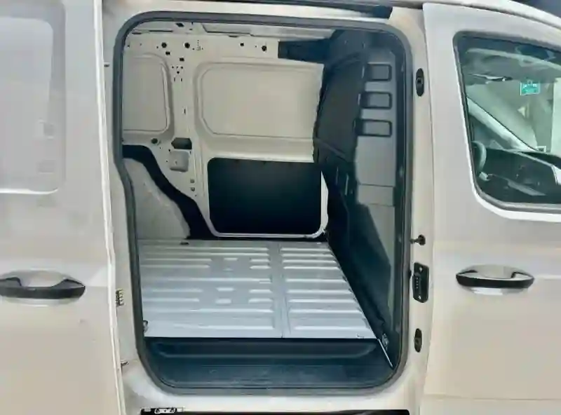 Volkswagen Caddy Diesel 2021 - Vue 1