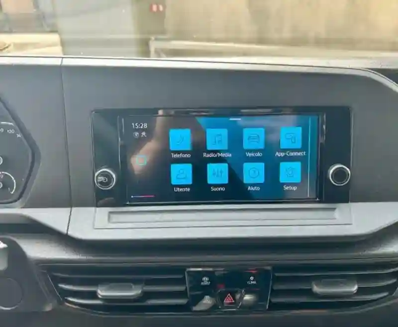 Volkswagen Caddy Diesel 2021 - Vue 4