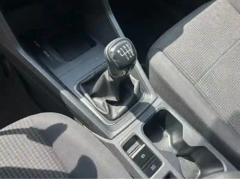 Volkswagen Caddy Diesel 2021 - Vue 7