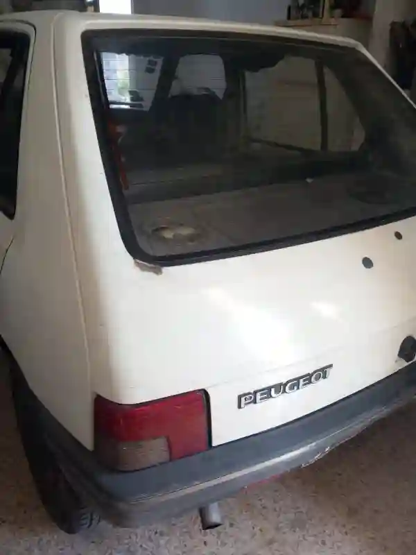 Peugeot 205 Essence 1993 - Vue 3