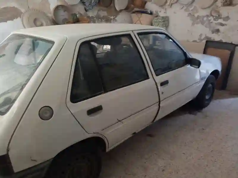 Peugeot 205 Essence 1993 - Vue 9