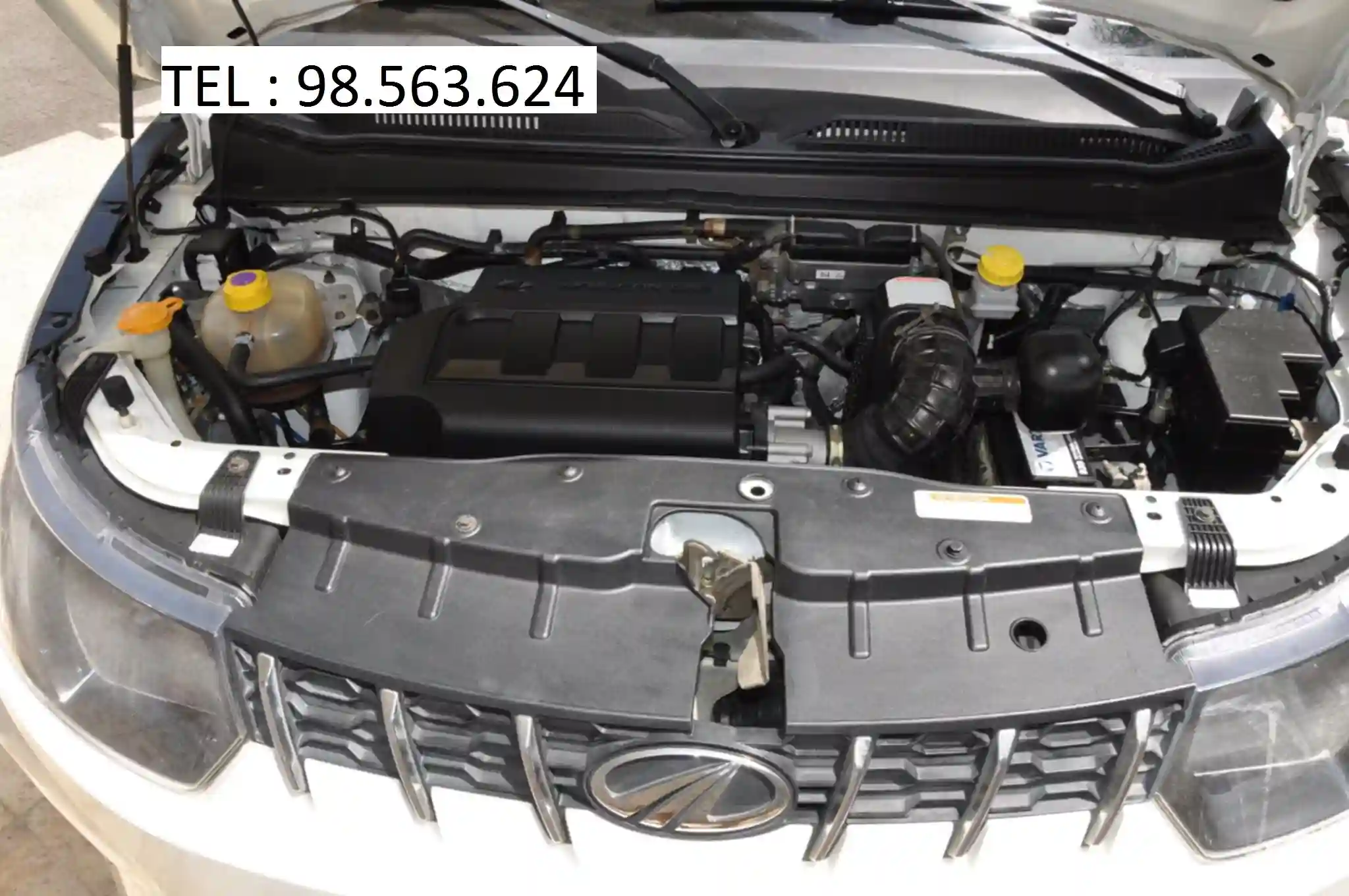 Mahindra Kuv 100 - Vue 2