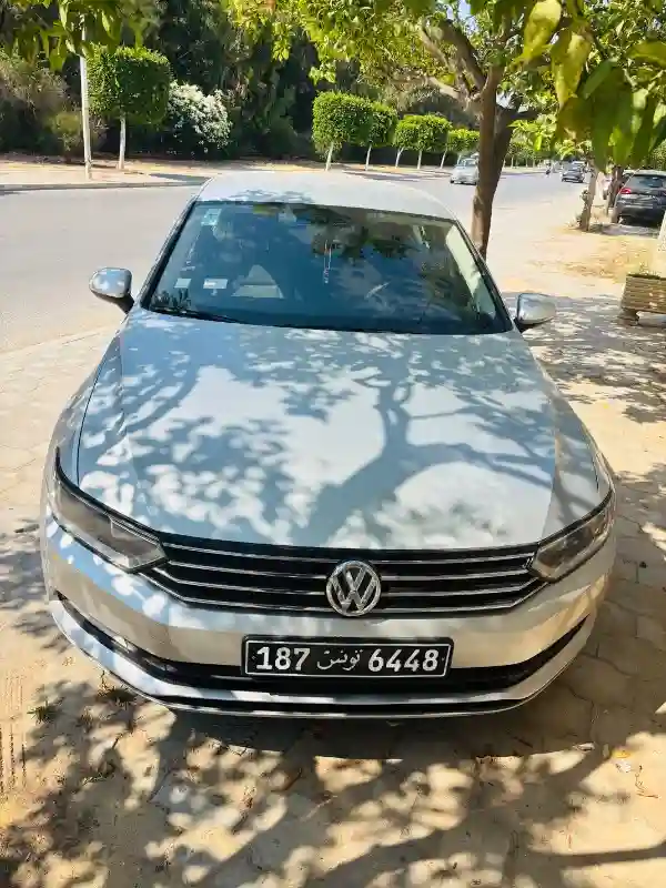 Volkswagen Passat Essence 2016 - Vue 6