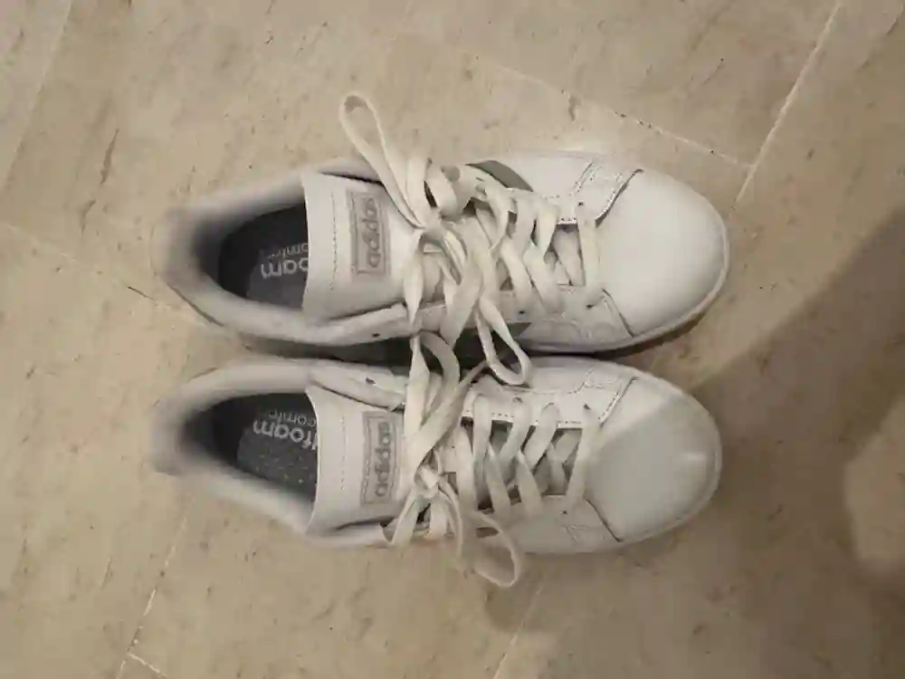 Chaussures Adidas - Vue 1