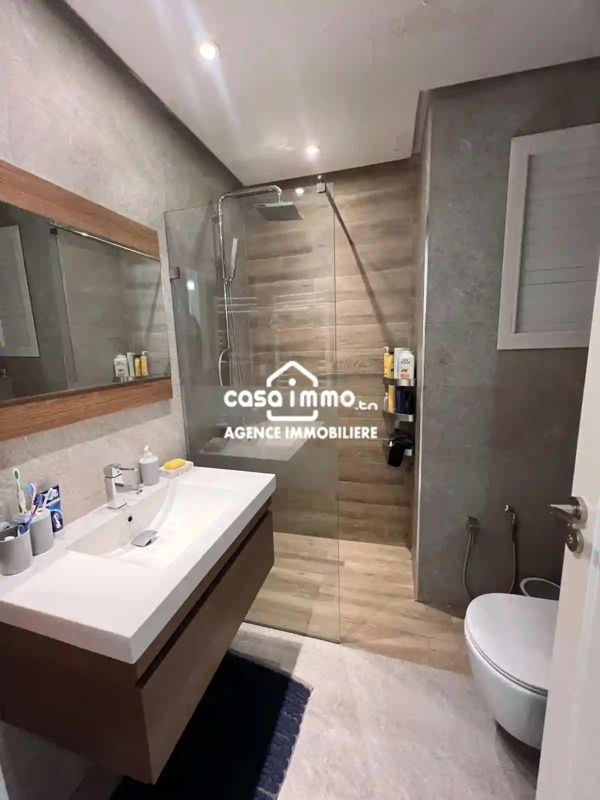 Magnifique Appartement à ain Zaghwen Ensoleillé s4 à Ain Zaghouan - Vue 2