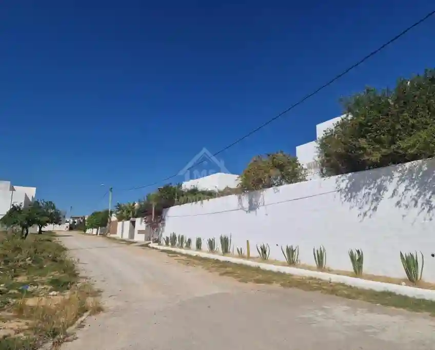 Terrain Constructible de 250 m² à Mrezga à Vendre 51355351 - Vue 4