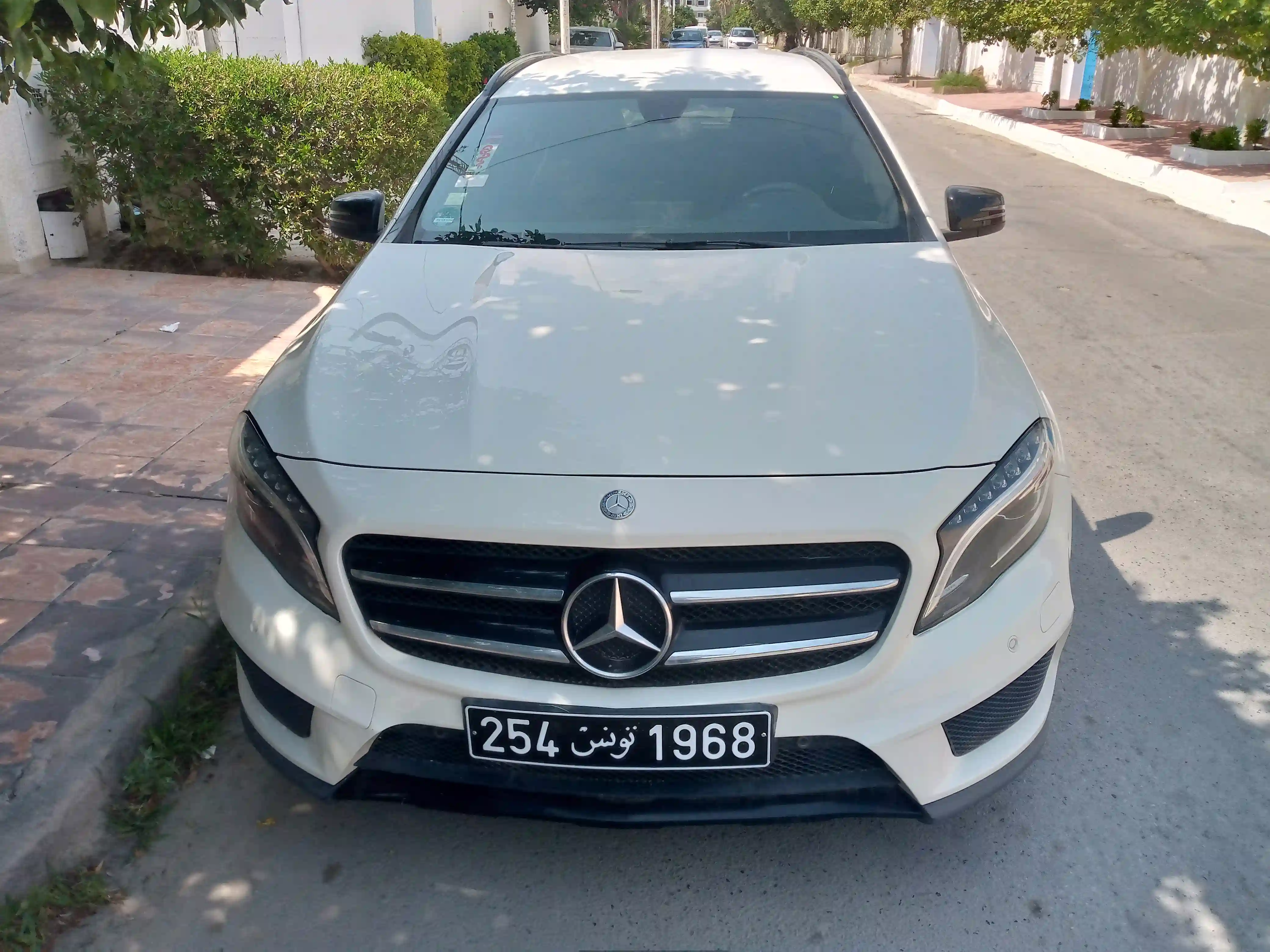 Mercedes Gla - Vue 1