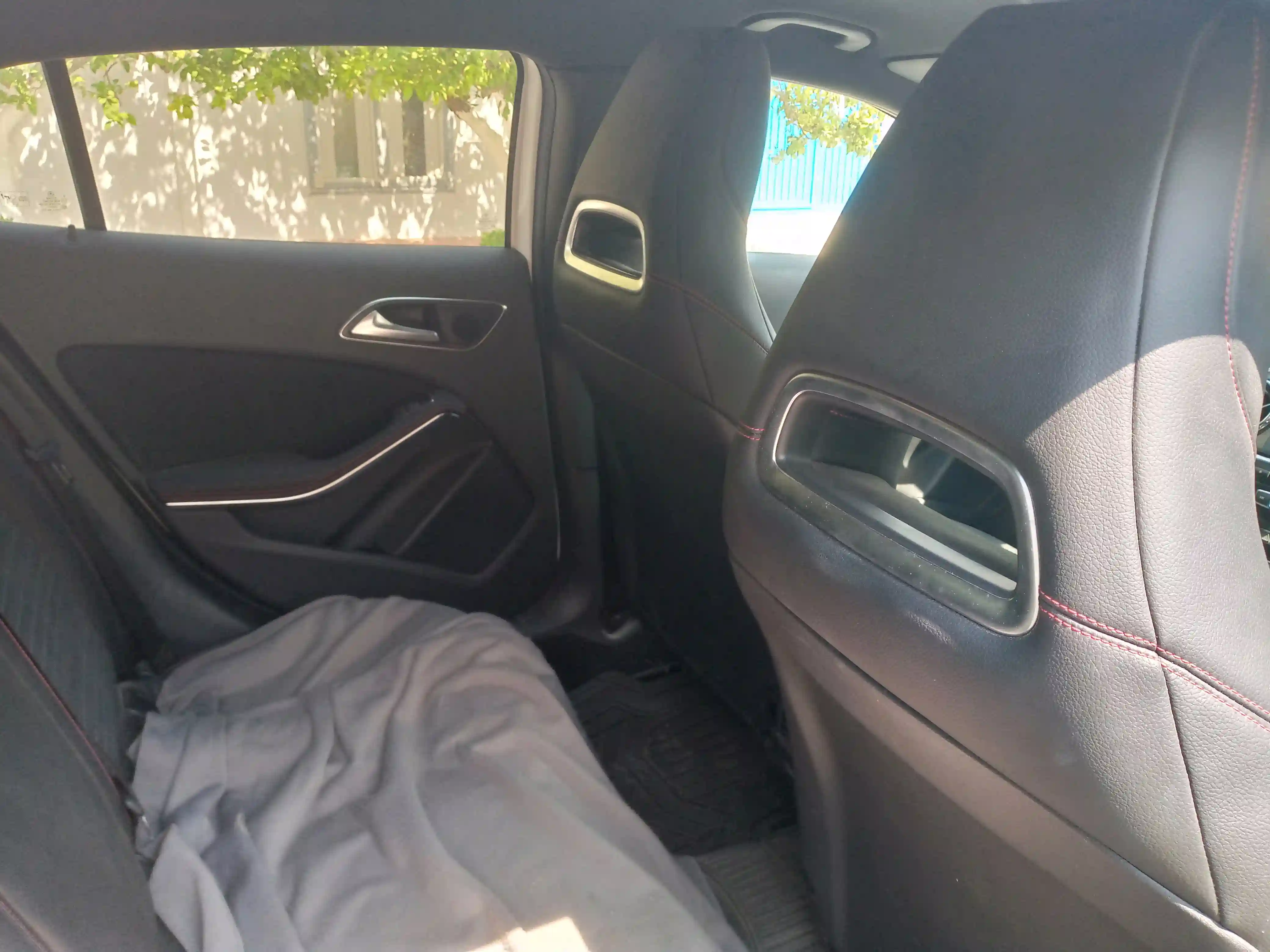 Mercedes Gla - Vue 2