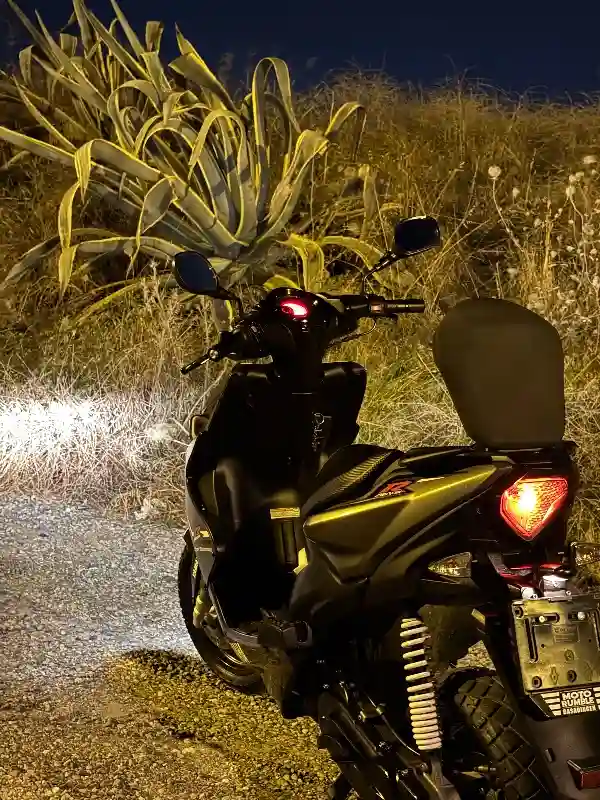 Yamaha Nitro Nouveau Modele (2017) - Vue 9