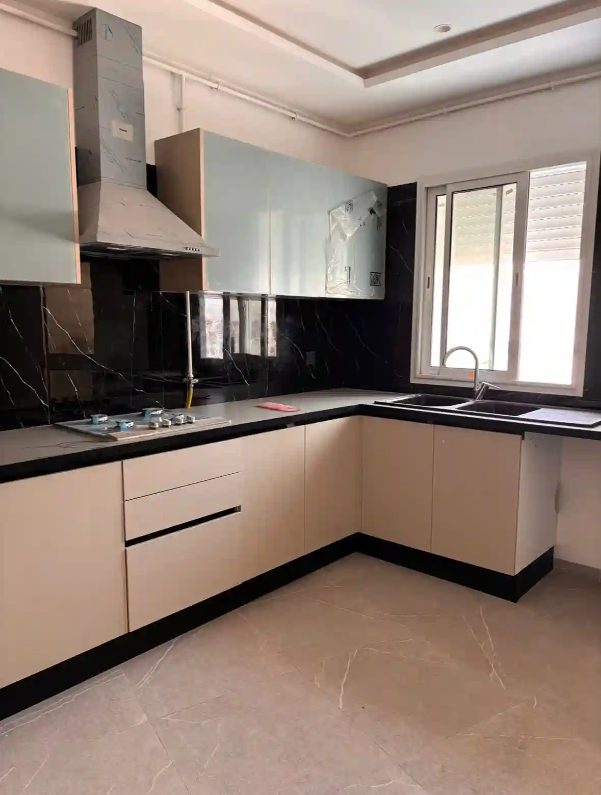 Appartement Haut Standing à La Soukra - Vue 4