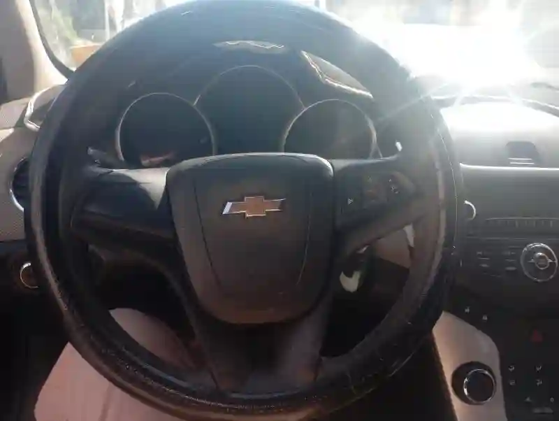 Chevrolet Cruze Essence 2014 - Vue 8