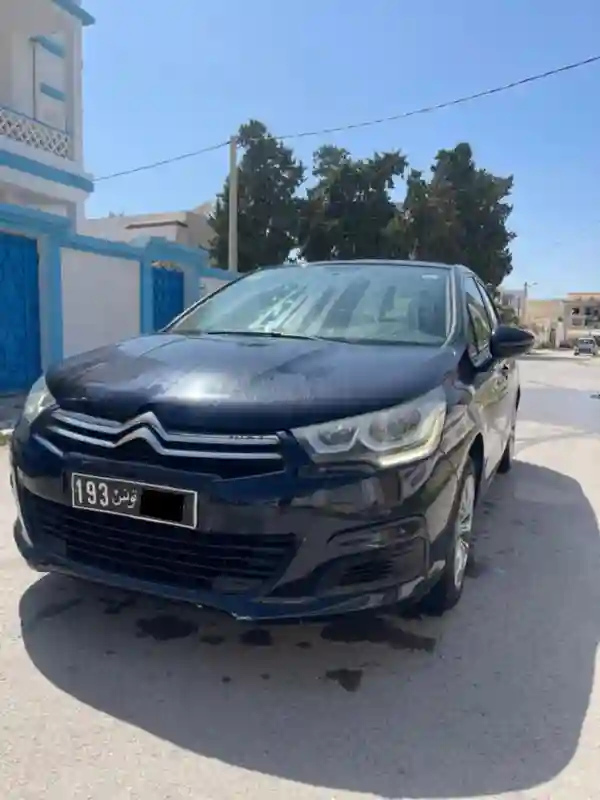 Citroen C4 Essence 2017 - Vue 7