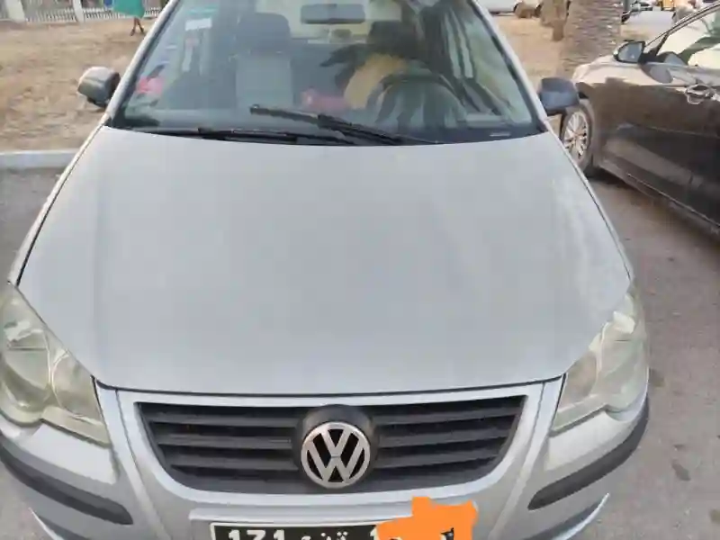 Volkswagen Polo Essence 2008 - Vue 3