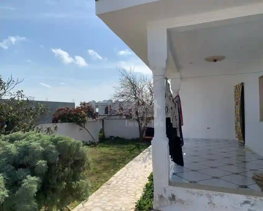 Belle Maison s+2 Avec Jardin à Hammamet sud à Vendre 51355351 - Vue 2