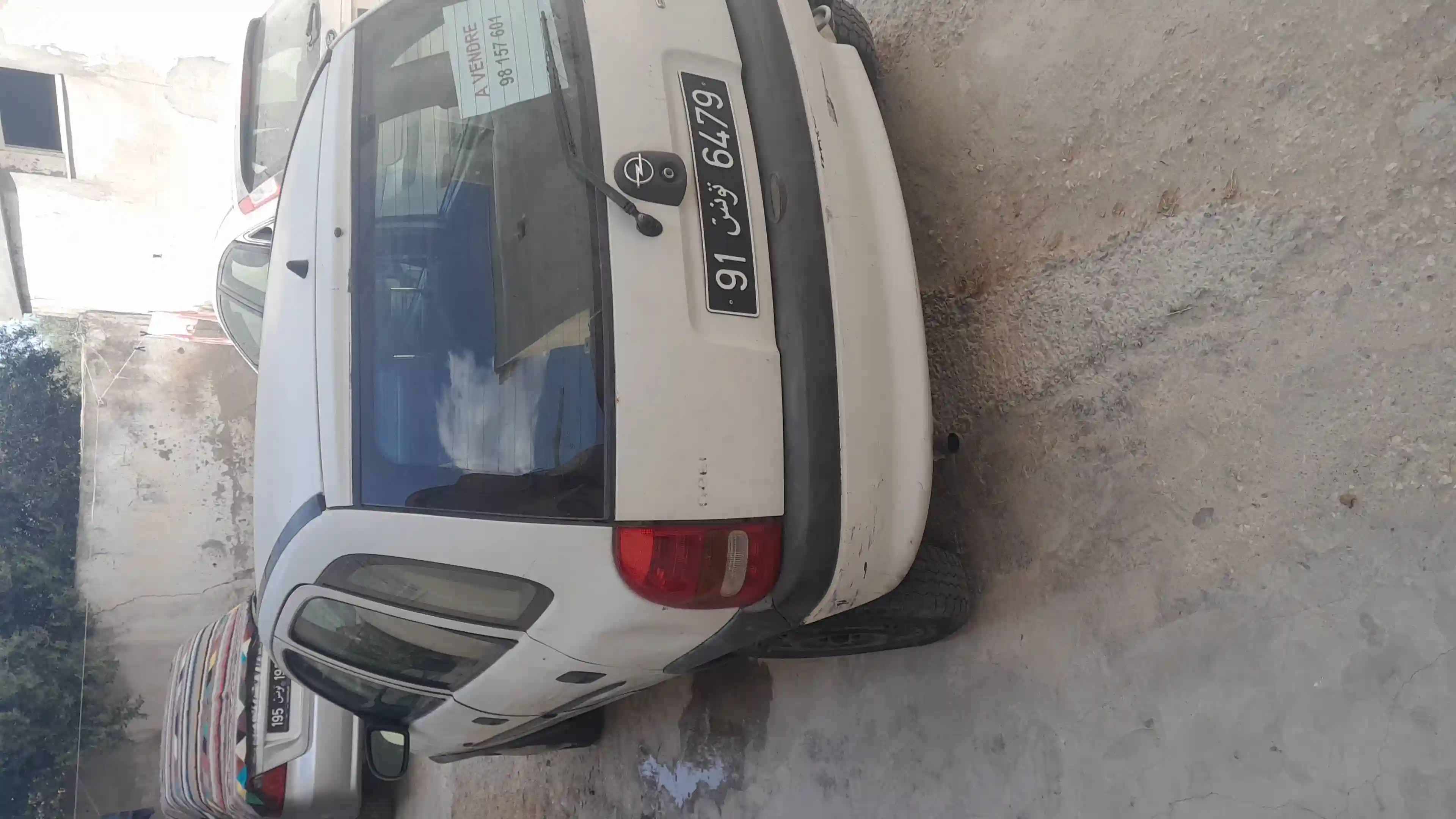 Opel Corsa - Vue 1