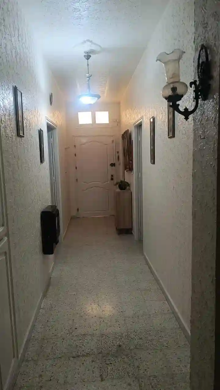 Villa Deux Niveaux Mokhtar à El Mourouj - Vue 4