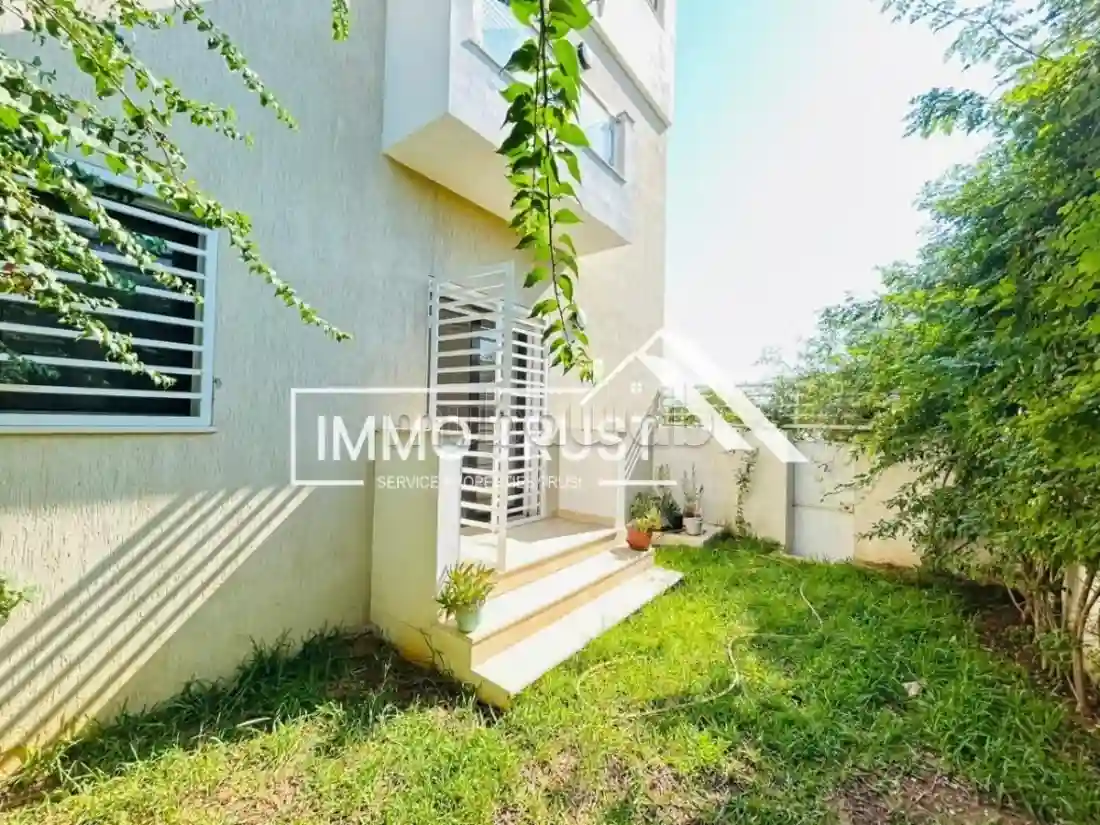 Appartement S1 Avec Jardin à La Soukra - Vue 3