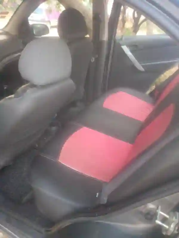 Chevrolet Aveo Essence 2015 - Vue 1