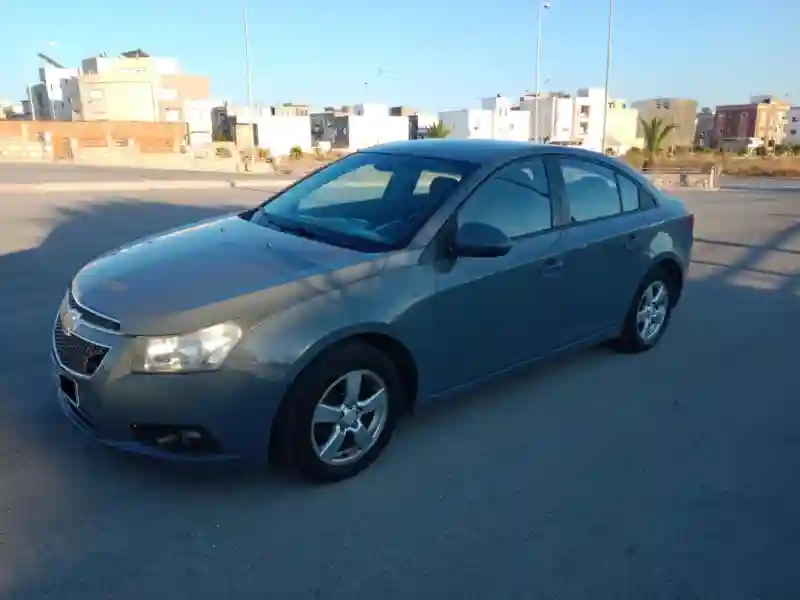 Chevrolet Cruze Essence 2017 - Vue 1