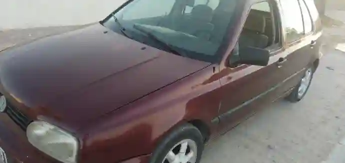 Golf 3 Diesel a Mahdia - Vue 3