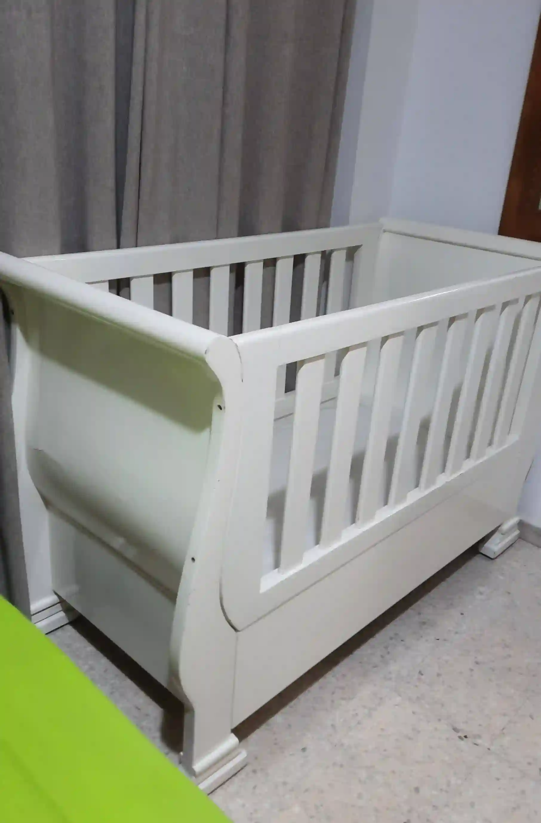 Lit Bébé 0-4 ans + Matelas Orthopédique Sans Ressort - Vue 2