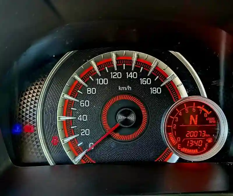 Suzuki Celerio Essence 2024 - Vue 6