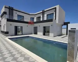 Villa Neuve Avec Titre Bleu à Tezdaine Djerba za - V690