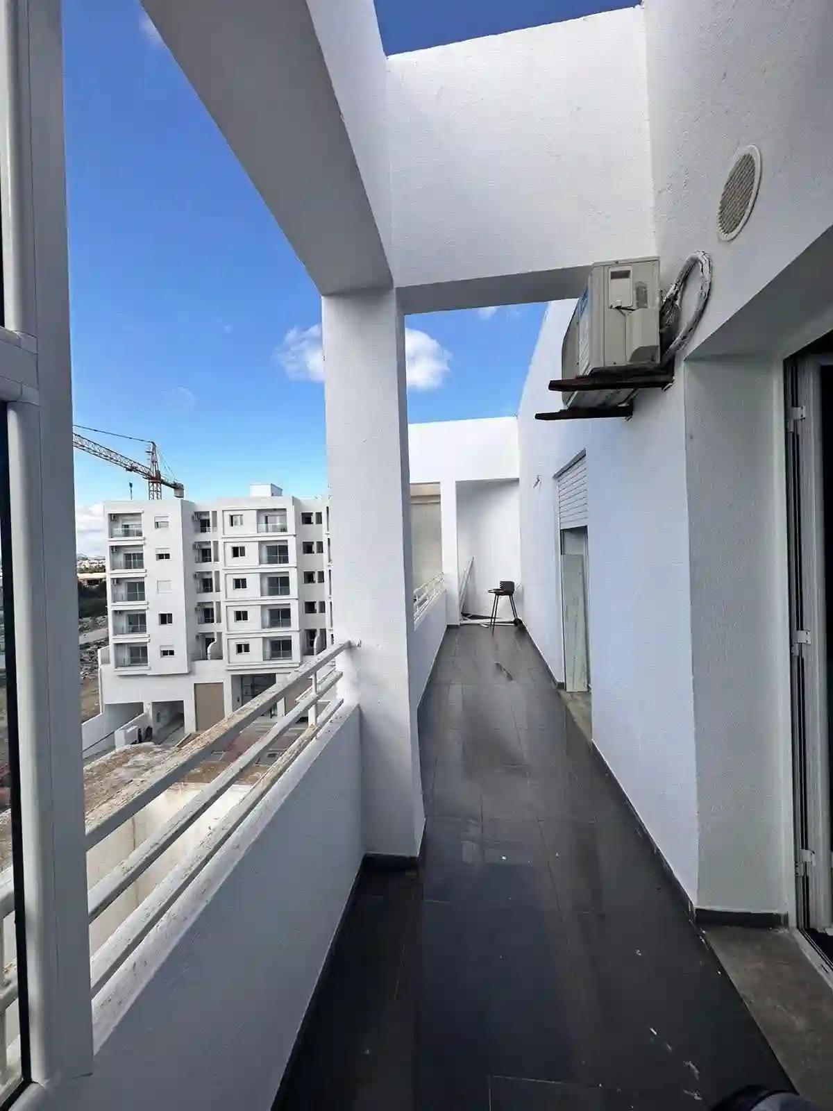 S1 200 md Avec Terrasse Wahat L'aouina à Ain Zaghouan - Vue 4