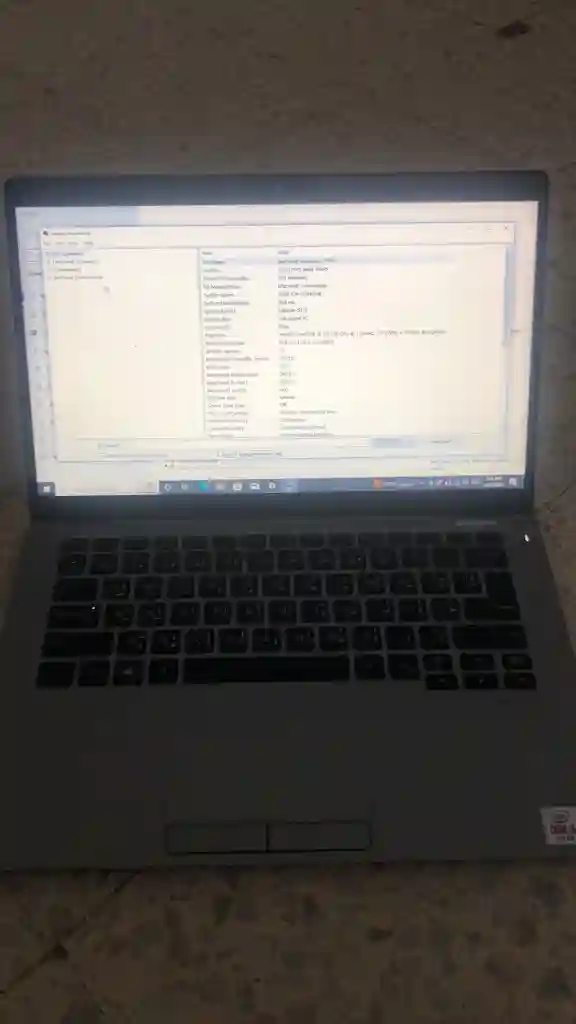 Dell Latitudee 5410 Core i5 10th Gén - Vue 1