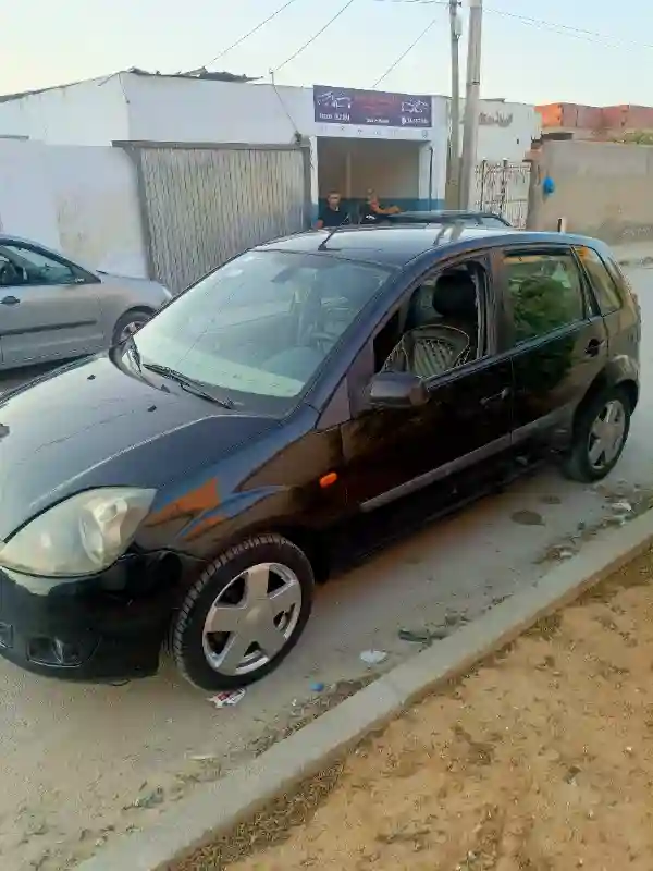 Ford Fiesta Essence 2006 - Vue 5
