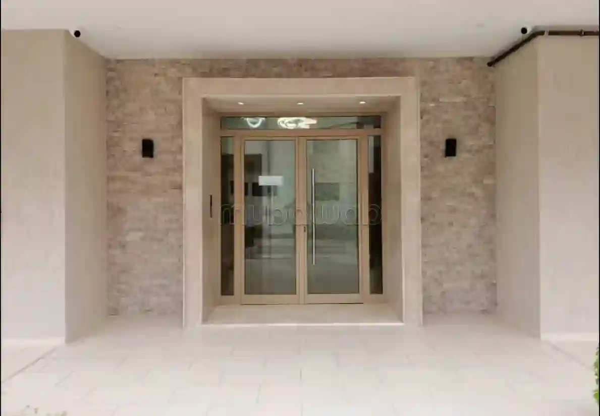 Luxueux Appartement s2 à Louer à Corniche - Vue 1
