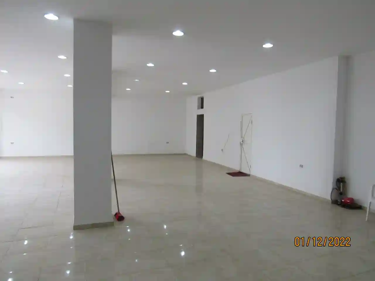 Prix Bradé Immeuble Inachevé Locaux Commerciaux à Hammam Sousse - Vue 2