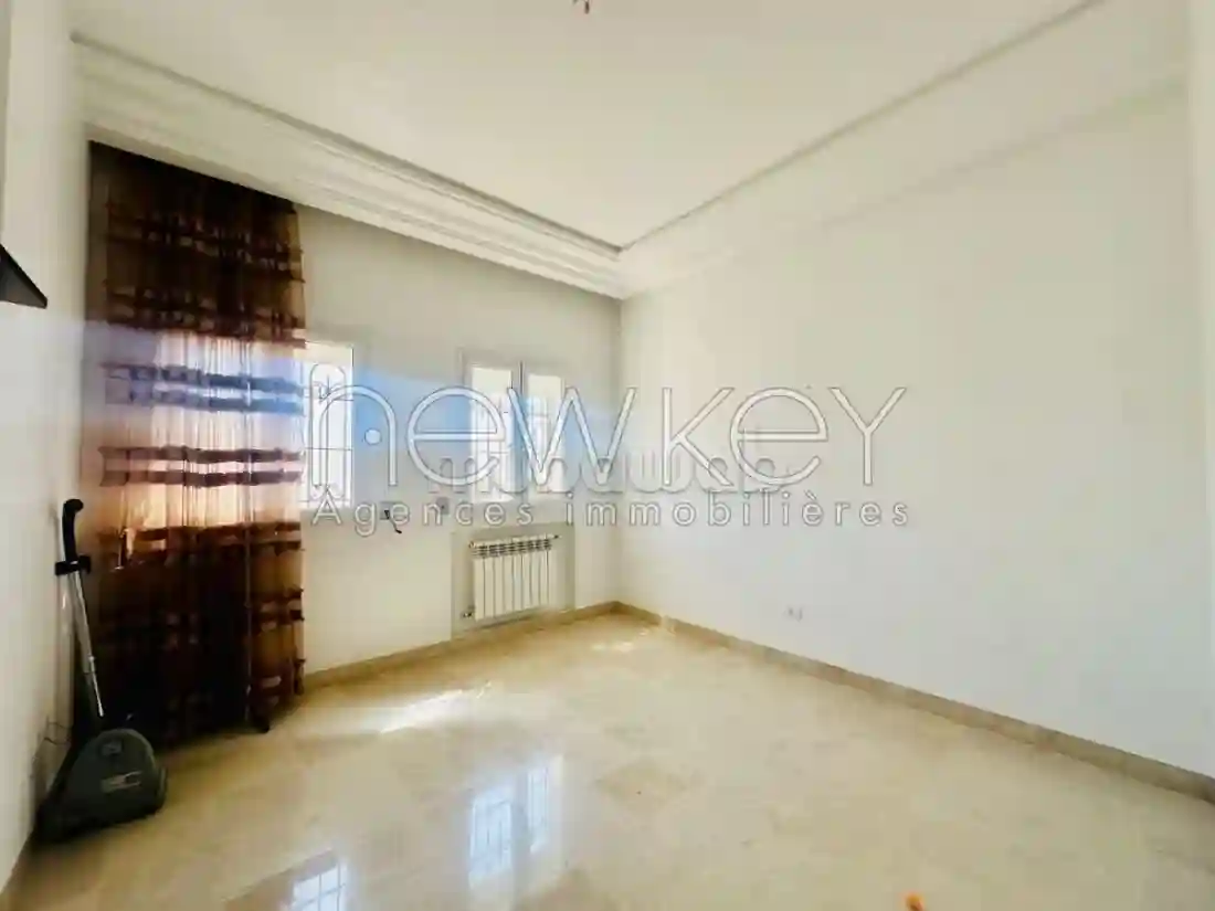 Appartement S3 à Louer à L'aouina - Vue 2