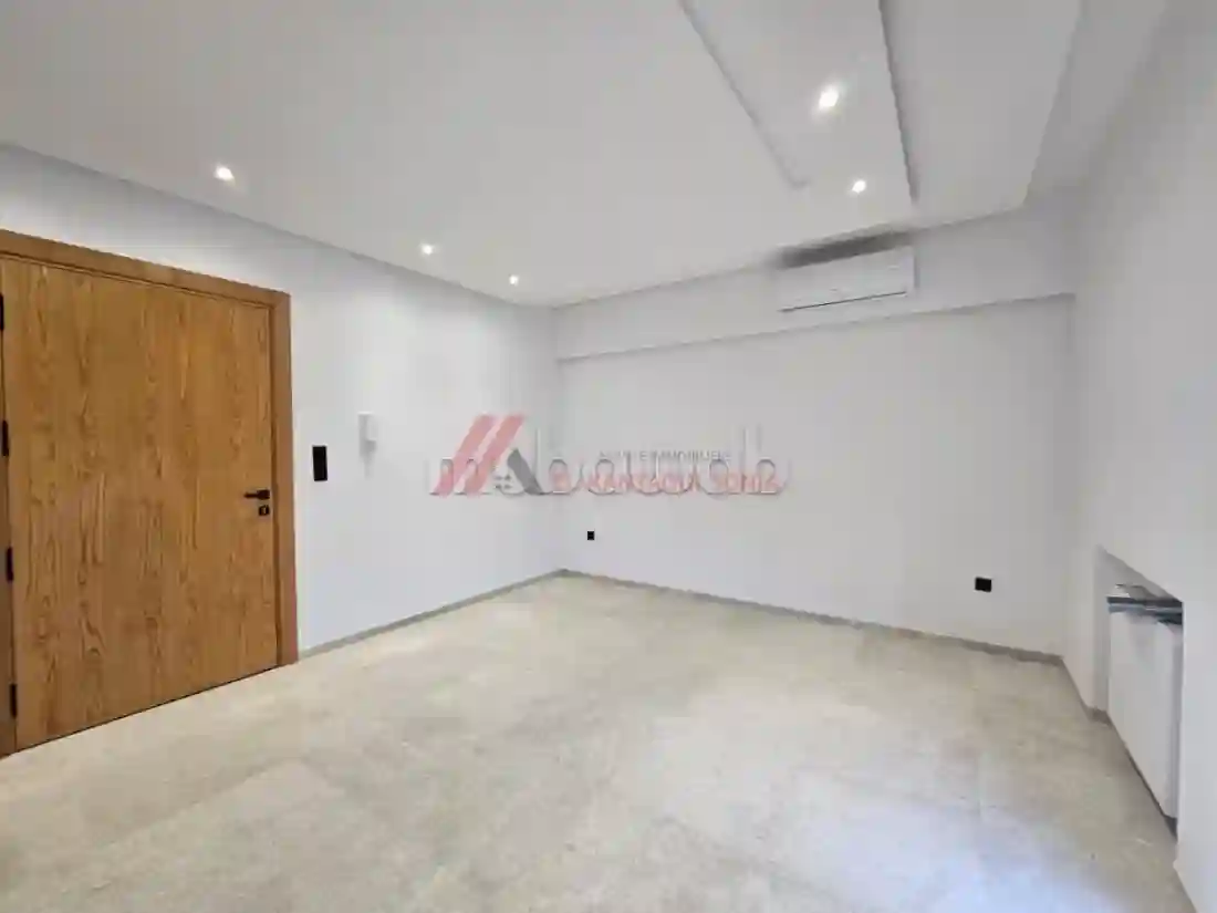 A Vendre un s2 Tout Neuf à Sahloul 4 - Vue 3